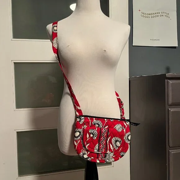 NWOT Very Bradley Daisy Crossbody - Picture 6 of 6